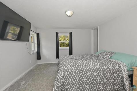 4304 E County Road B Superior WI 54880