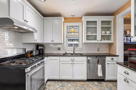782 Rose Avenue E Saint Paul MN 55106