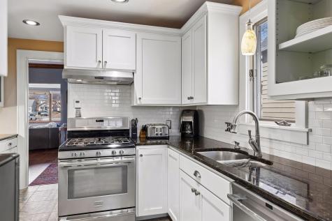 782 Rose Avenue E Saint Paul MN 55106