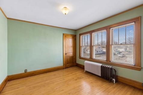 782 Rose Avenue E Saint Paul MN 55106