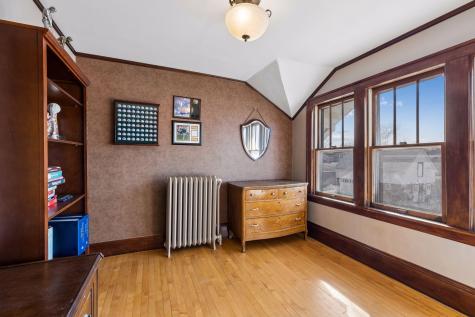 782 Rose Avenue E Saint Paul MN 55106