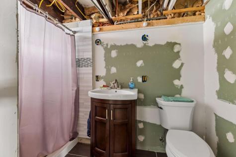 782 Rose Avenue E Saint Paul MN 55106
