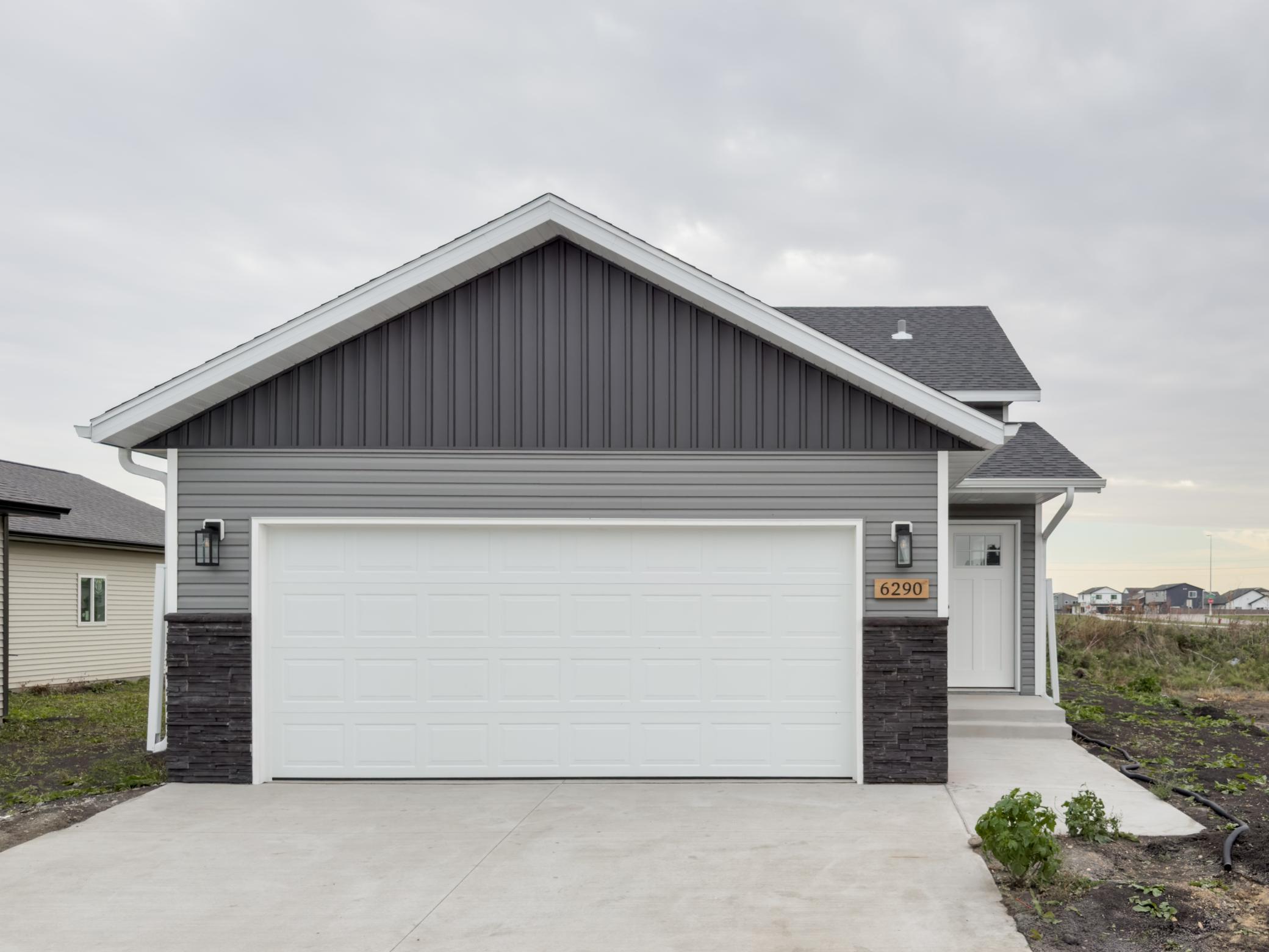 6290 87th Avenue S Horace ND 58047