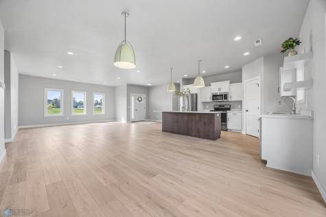 106 Pine Drive Hankinson ND 58041