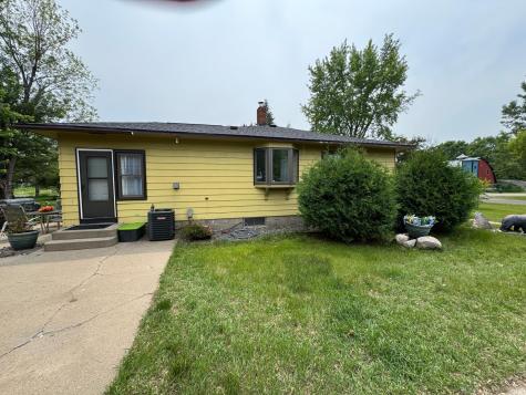 106 Oak Avenue Ottertail MN 56571