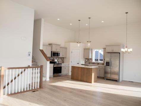 1466 66th Avenue S Fargo ND 58104