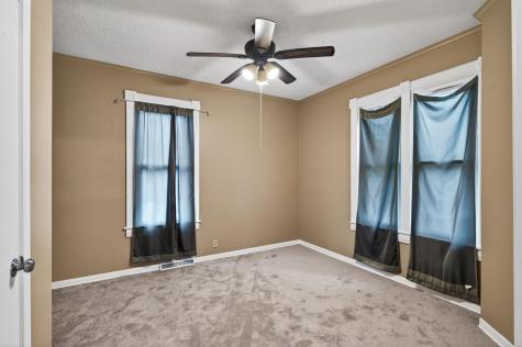 13046 Newell Avenue Lindstrom MN 55045