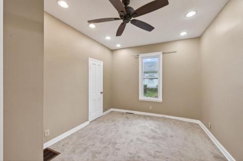 13046 Newell Avenue Lindstrom MN 55045