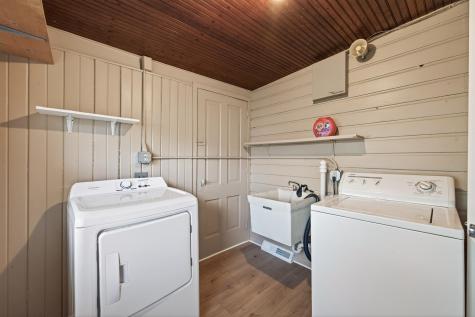 13046 Newell Avenue Lindstrom MN 55045
