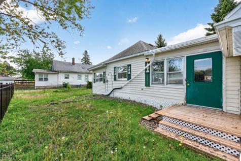 13046 Newell Avenue Lindstrom MN 55045