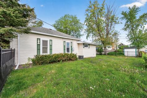 13046 Newell Avenue Lindstrom MN 55045