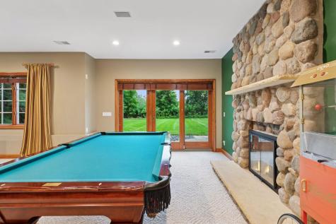10 Apple Orchard Court Dellwood MN 55110