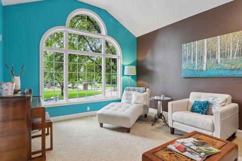 10 Apple Orchard Court Dellwood MN 55110