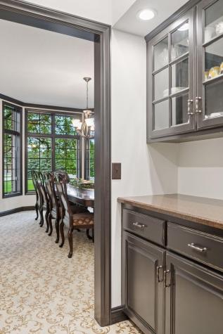 10 Apple Orchard Court Dellwood MN 55110