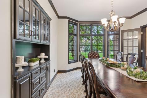 10 Apple Orchard Court Dellwood MN 55110