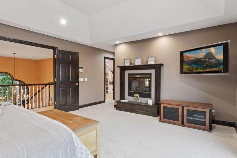 10 Apple Orchard Court Dellwood MN 55110