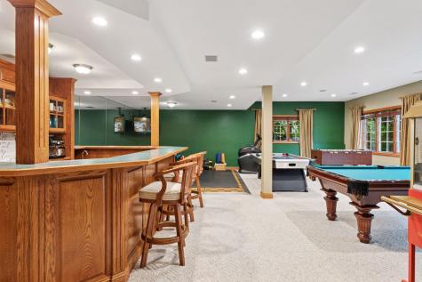 10 Apple Orchard Court Dellwood MN 55110