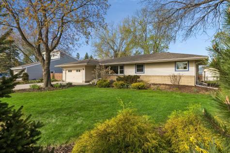 3433 Churchill Street Shoreview MN 55126