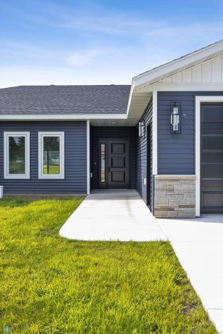 301 Pine Drive Hankinson ND 58041