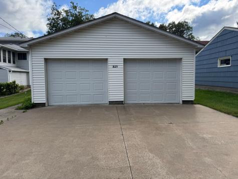 1829 Fulham Street Lauderdale MN 55113