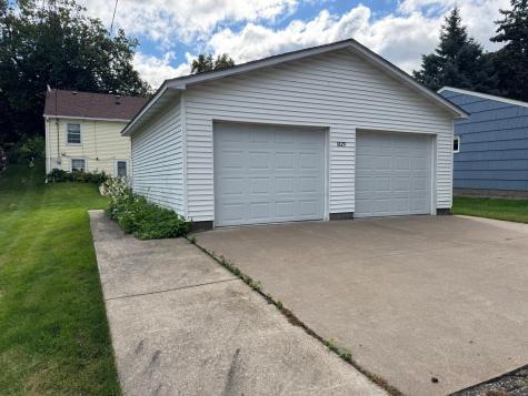 1829 Fulham Street Lauderdale MN 55113