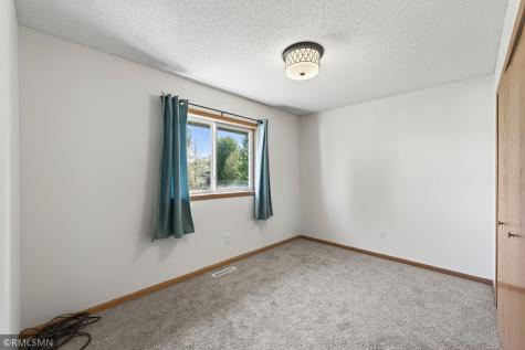 6124 258th Street Wyoming MN 55092