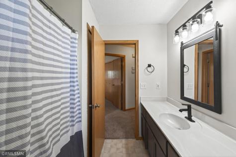 6124 258th Street Wyoming MN 55092