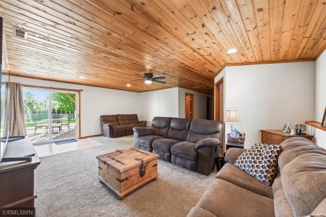 6124 258th Street Wyoming MN 55092