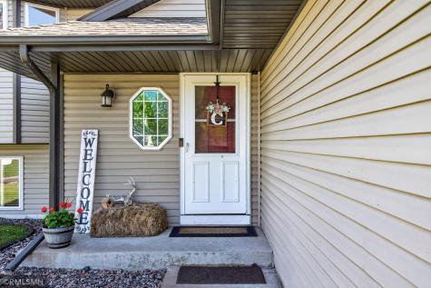 6124 258th Street Wyoming MN 55092