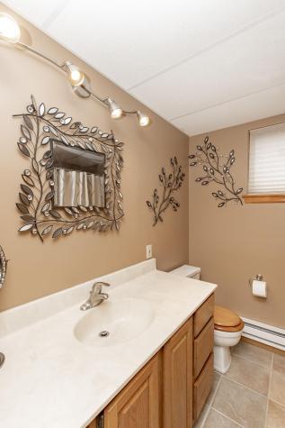 515 3rd Street SE Valley City ND 58072