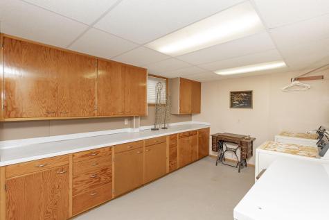 515 3rd Street SE Valley City ND 58072