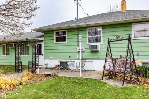 515 3rd Street SE Valley City ND 58072