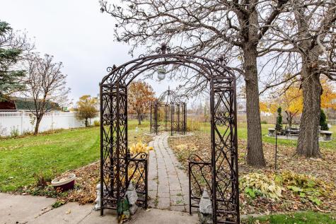 515 3rd Street SE Valley City ND 58072