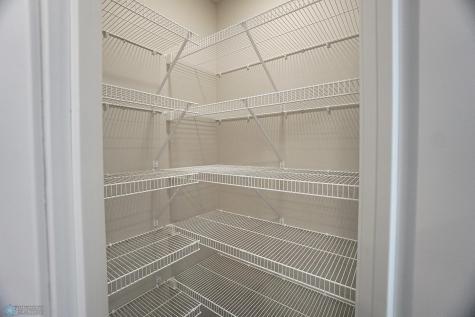 8072 Goldfinch Drive Horace ND 58047