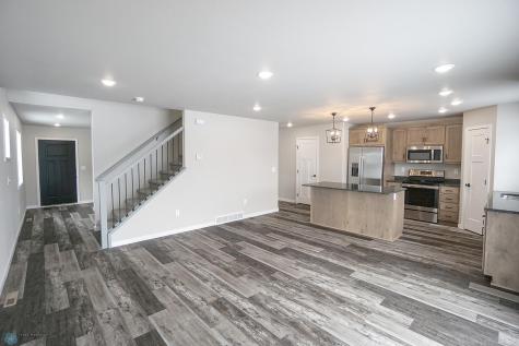 8072 Goldfinch Drive Horace ND 58047