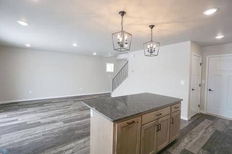 8072 Goldfinch Drive Horace ND 58047