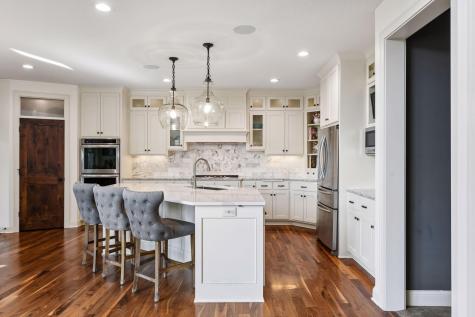 5990 Black Oaks Lane N Plymouth MN 55446