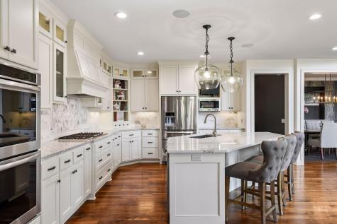 5990 Black Oaks Lane N Plymouth MN 55446