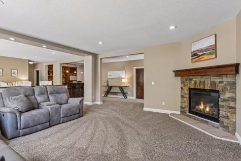 5990 Black Oaks Lane N Plymouth MN 55446