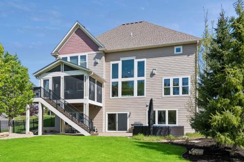 5990 Black Oaks Lane N Plymouth MN 55446