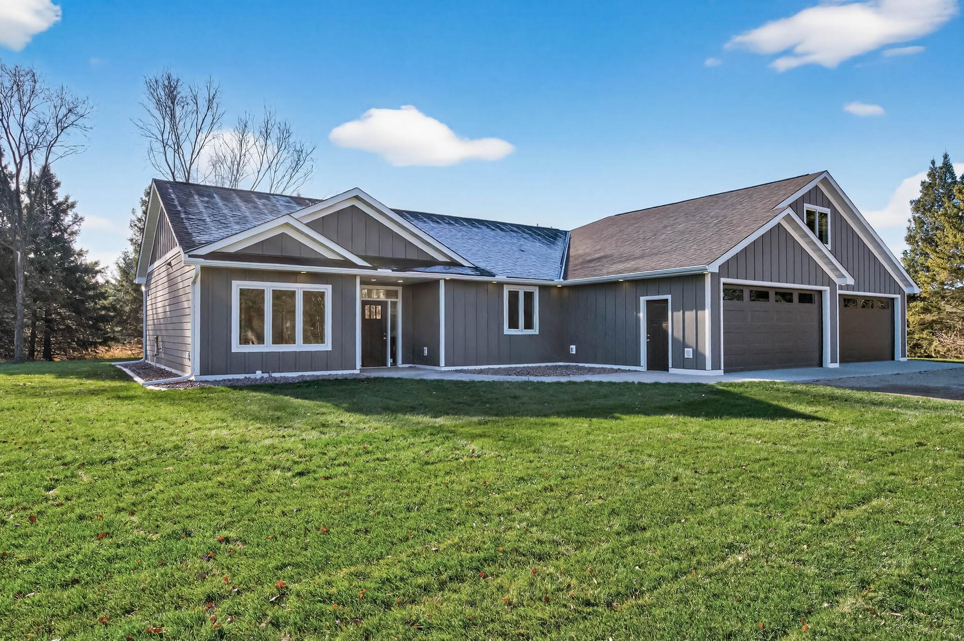 18986 Jackson Street NE East Bethel MN 55011