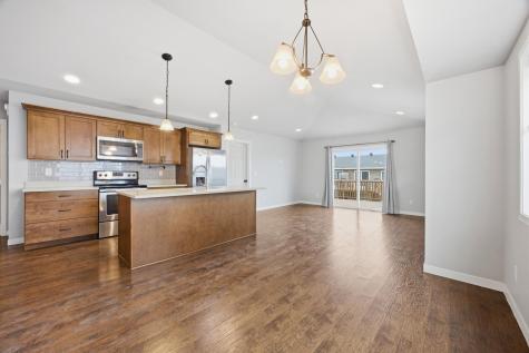 1106 Eaglewood Avenue West Fargo ND 58078