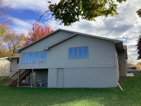 1704 Plainview Lane Albert Lea MN 56007