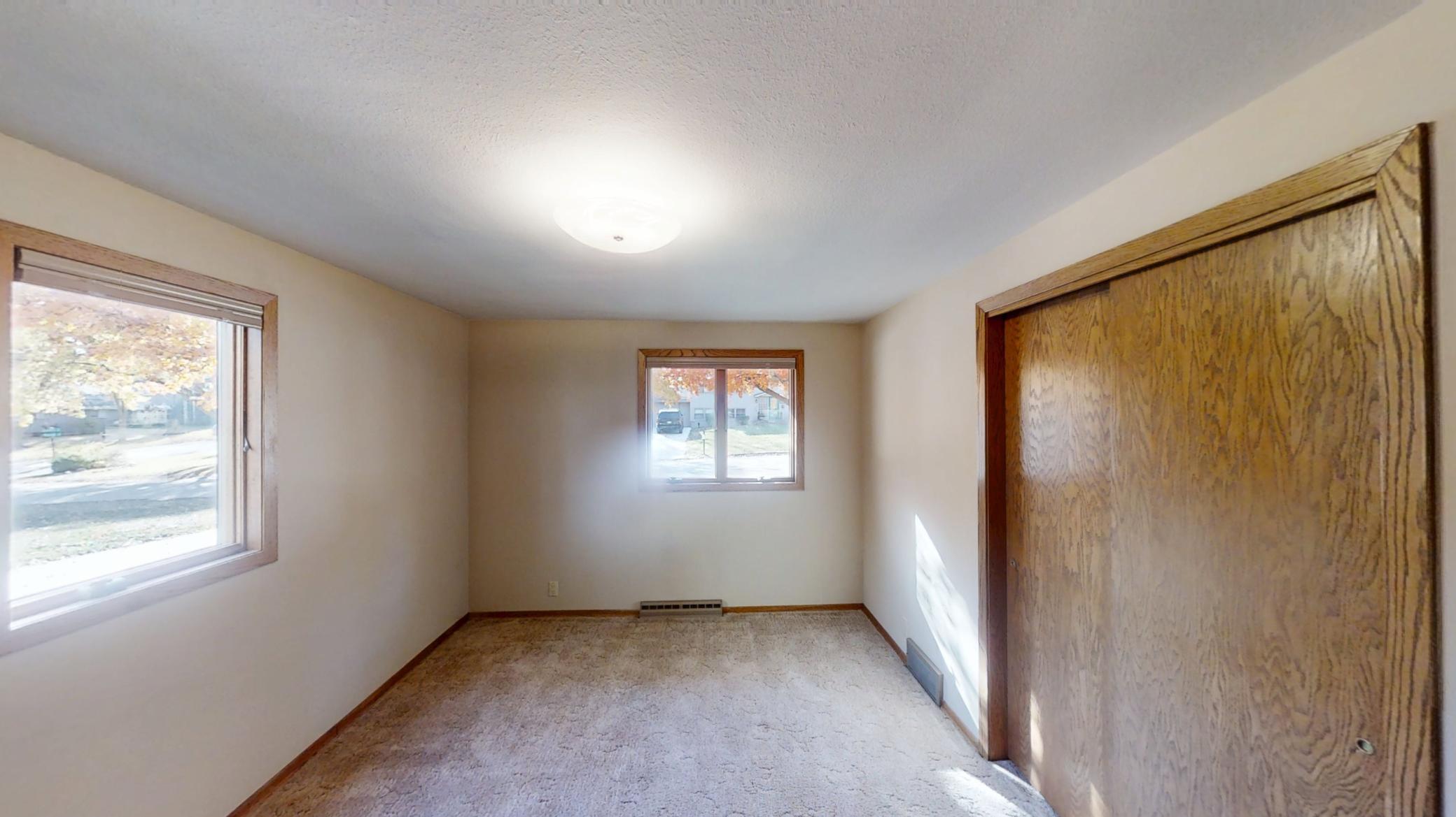 1704 Plainview Lane Albert Lea MN 56007