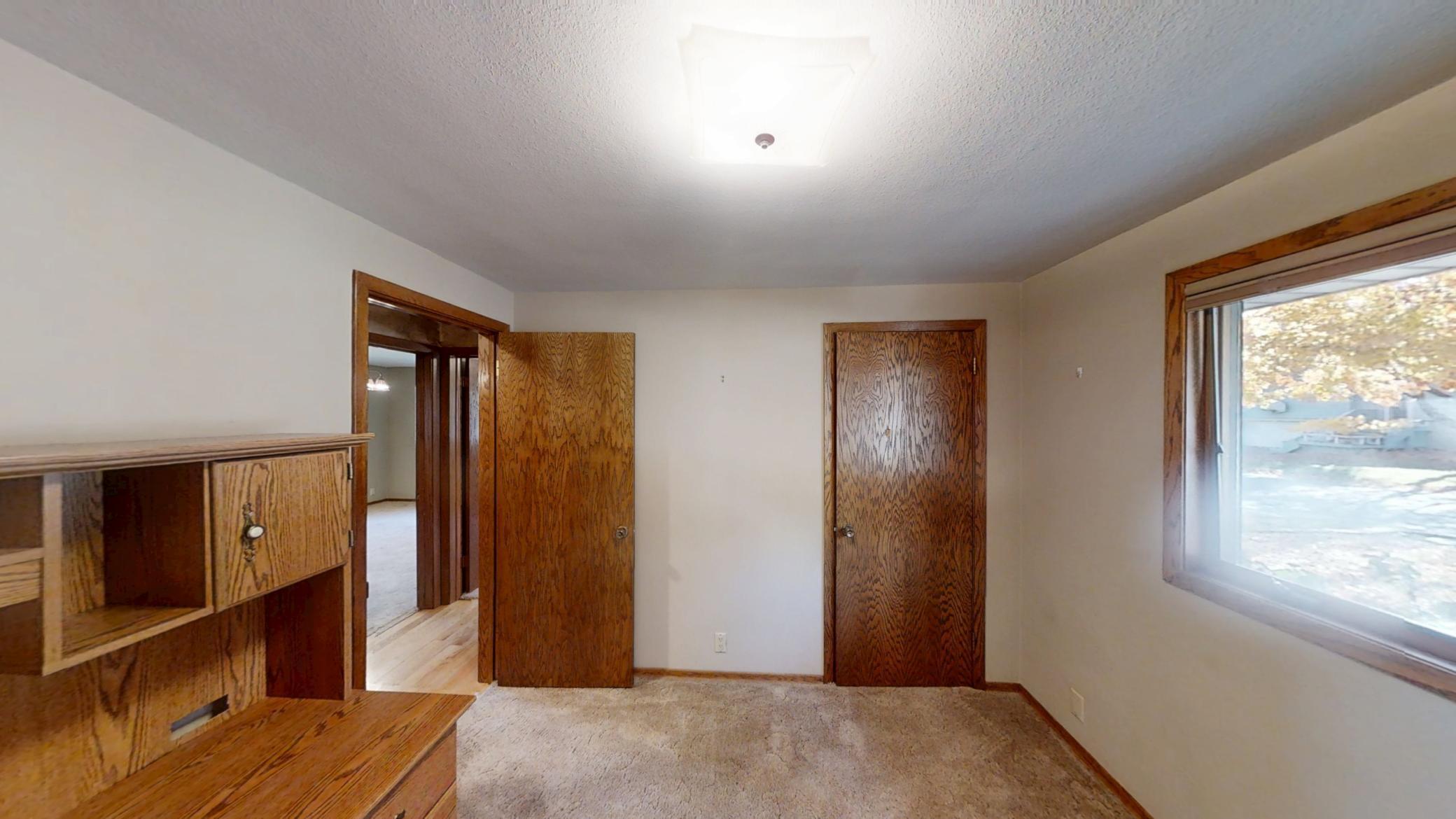 1704 Plainview Lane Albert Lea MN 56007