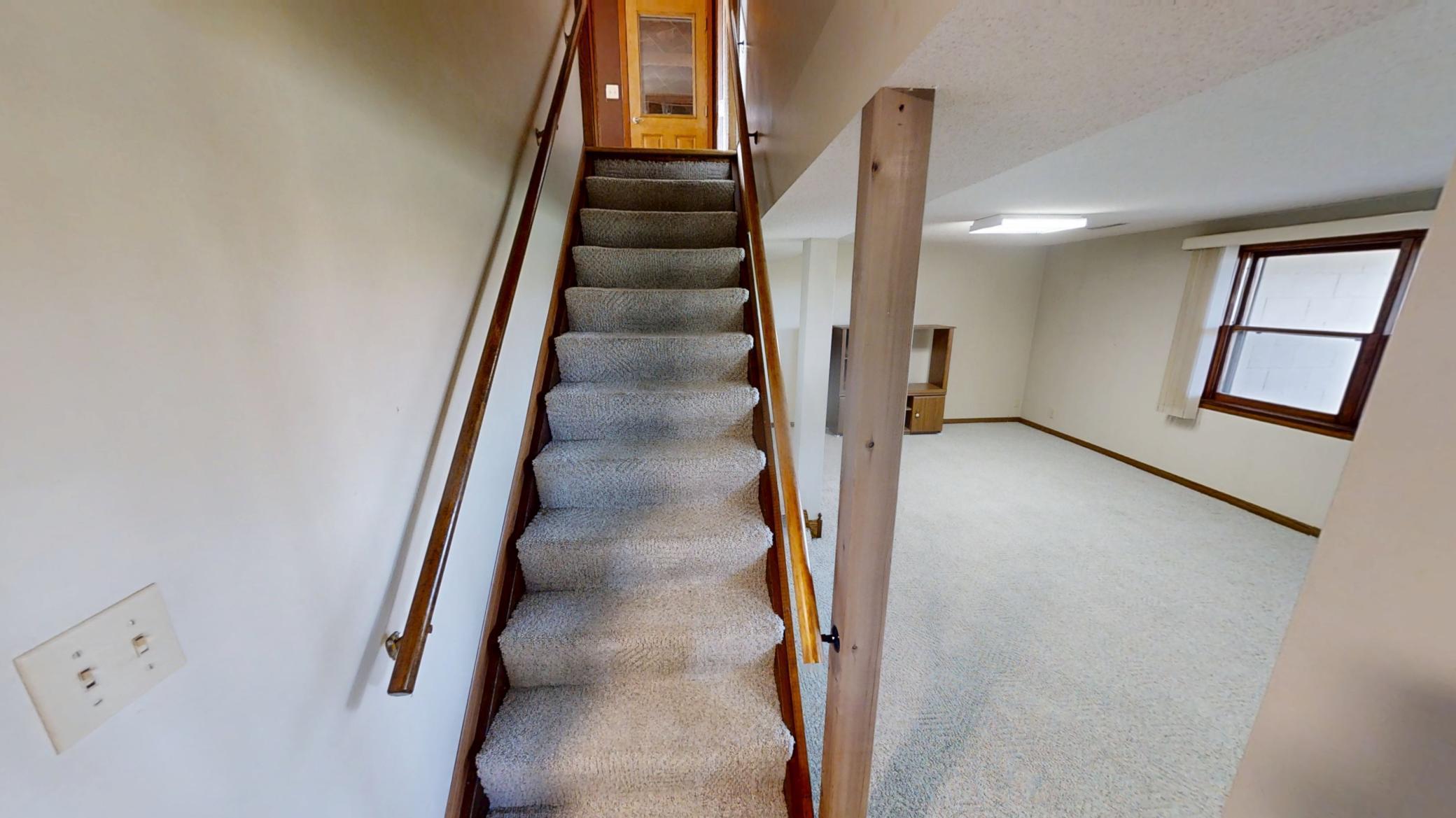 1704 Plainview Lane Albert Lea MN 56007