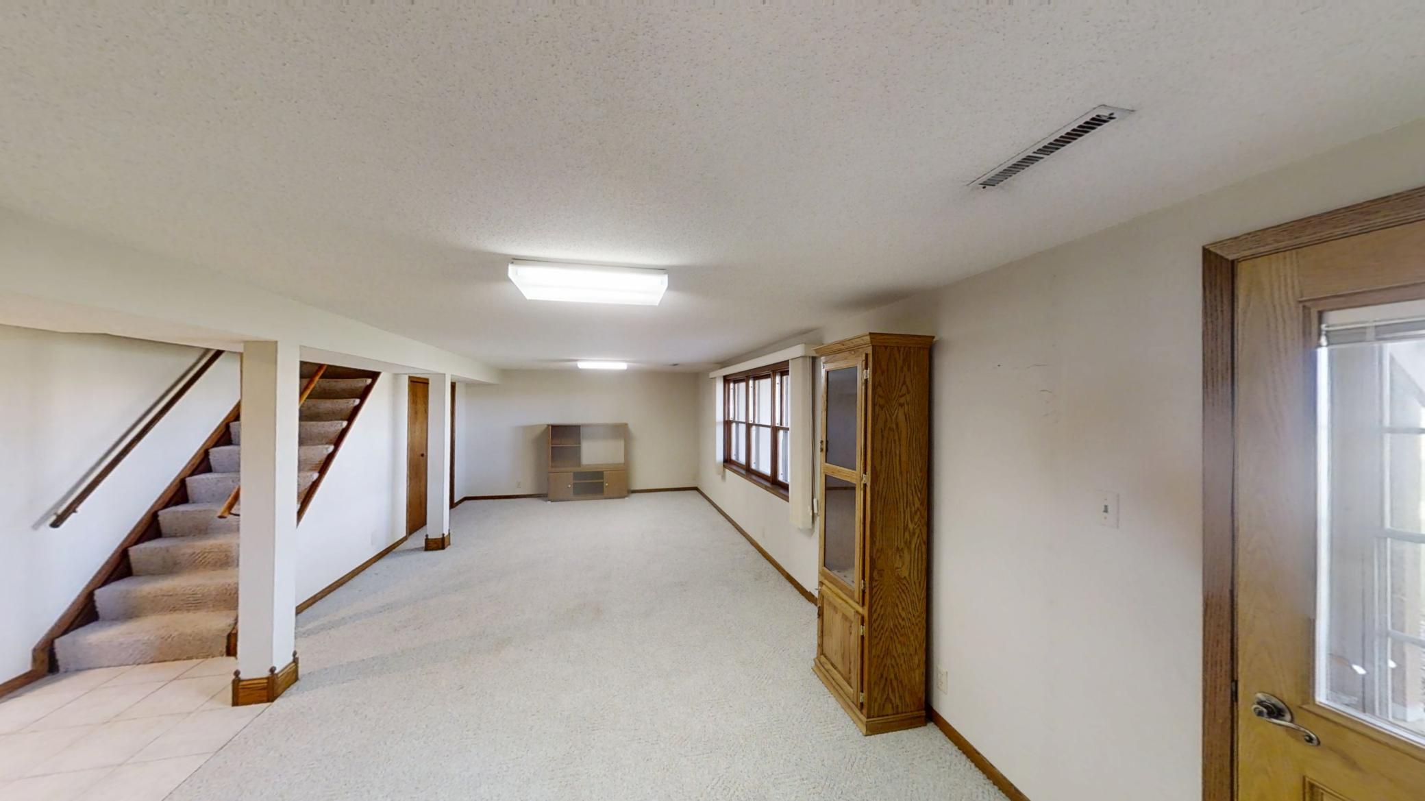 1704 Plainview Lane Albert Lea MN 56007