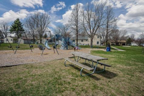 1721 Bantom Place Worthington MN 56187