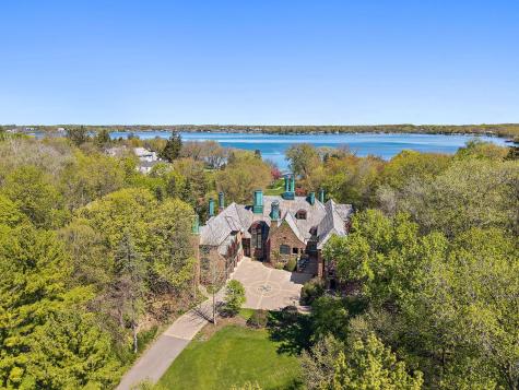 17950 Breezy Point Road Woodland MN 55391