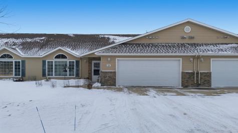328 30th Street N Moorhead MN 56560